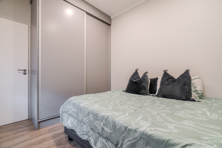 2 Bedroom Property for Sale in Gardens Western Cape